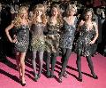 Girls Aloud (Nadine Coyle, Nicola Roberts, Kimberley Walsh, Sarah Harding s Cheryl Cole)